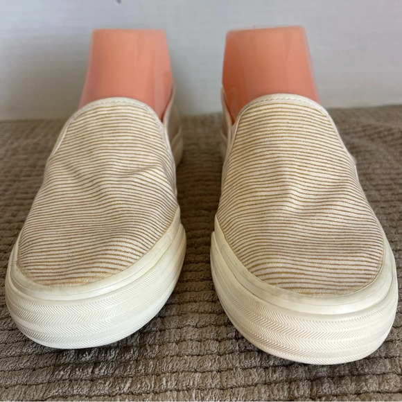 Keds Slip On Shoes size 7.0 - Picture 6 of 14